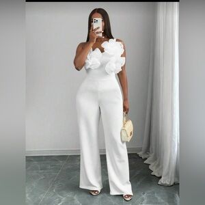 Elegant White Jumpsuit with Floral Accents